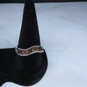 Silver Tone Ring Amber Stone Detail